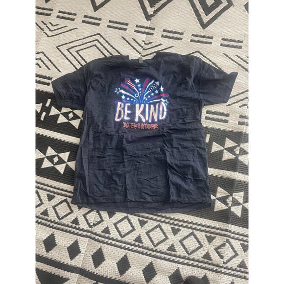 Be Kind to Everyone 4th of July Shirt Size XXL - Picture 1 of 4